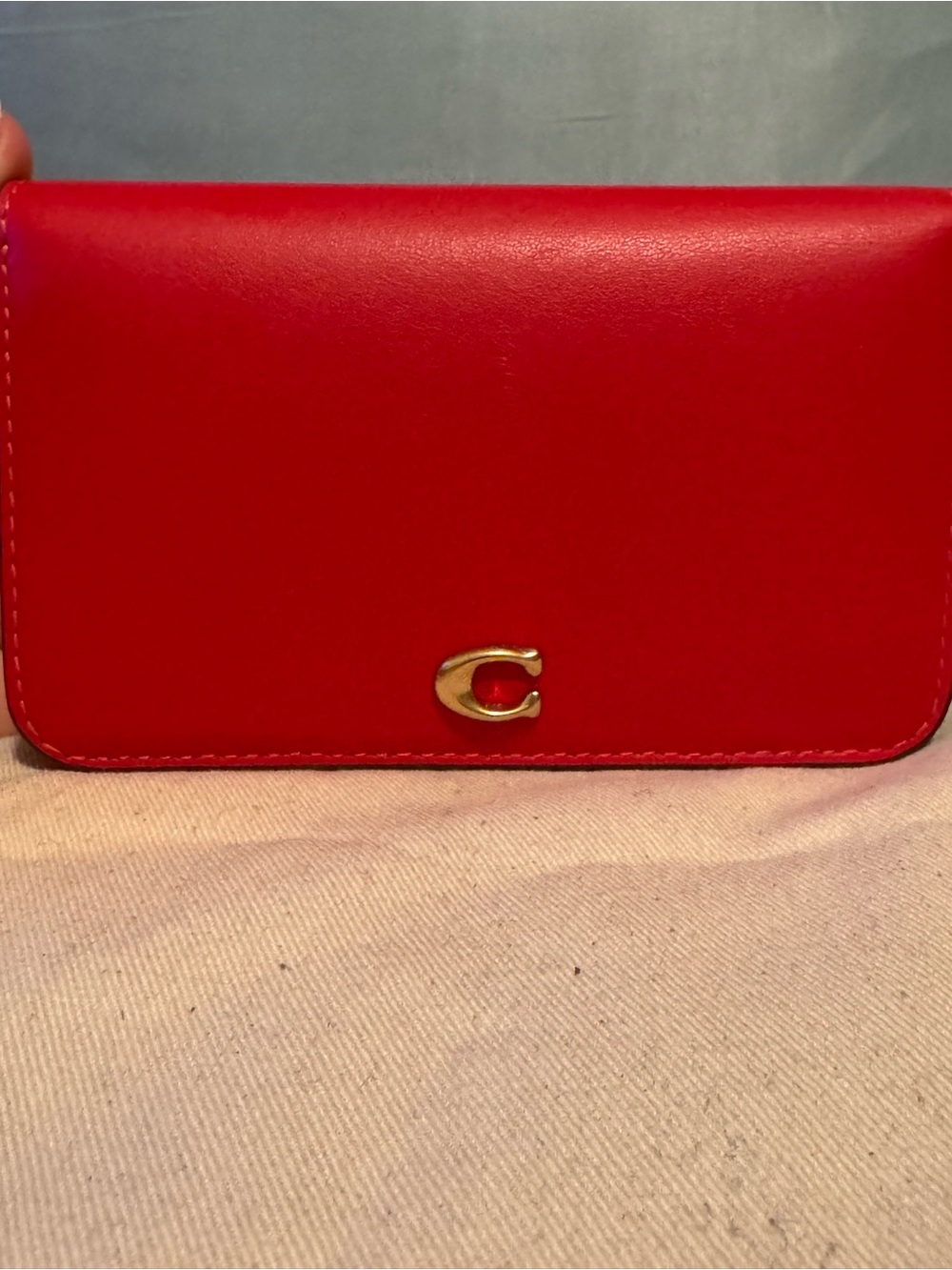 Coach Essential Slim Card Case/Card Holder in Candy Apple Red ❤️🍎❤️ - Picture 2 of 16